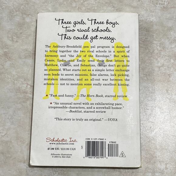 3 Children's Book Bundle - Picture 3 of 11